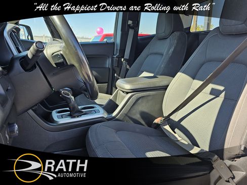 Used 2022 Chevrolet Colorado LT w/ Fleet Safety Package image 11