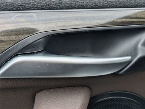 Used 2018 BMW X1 xDrive28i image 12