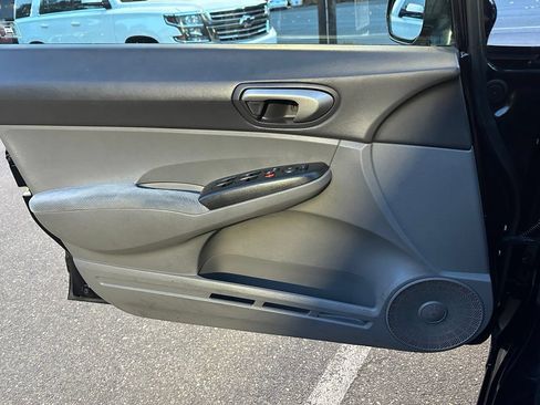 Used 2010 Honda Civic LX image 16