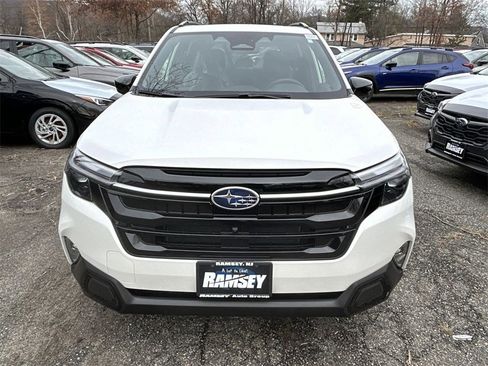 New 2025 Subaru Forester Touring image 3