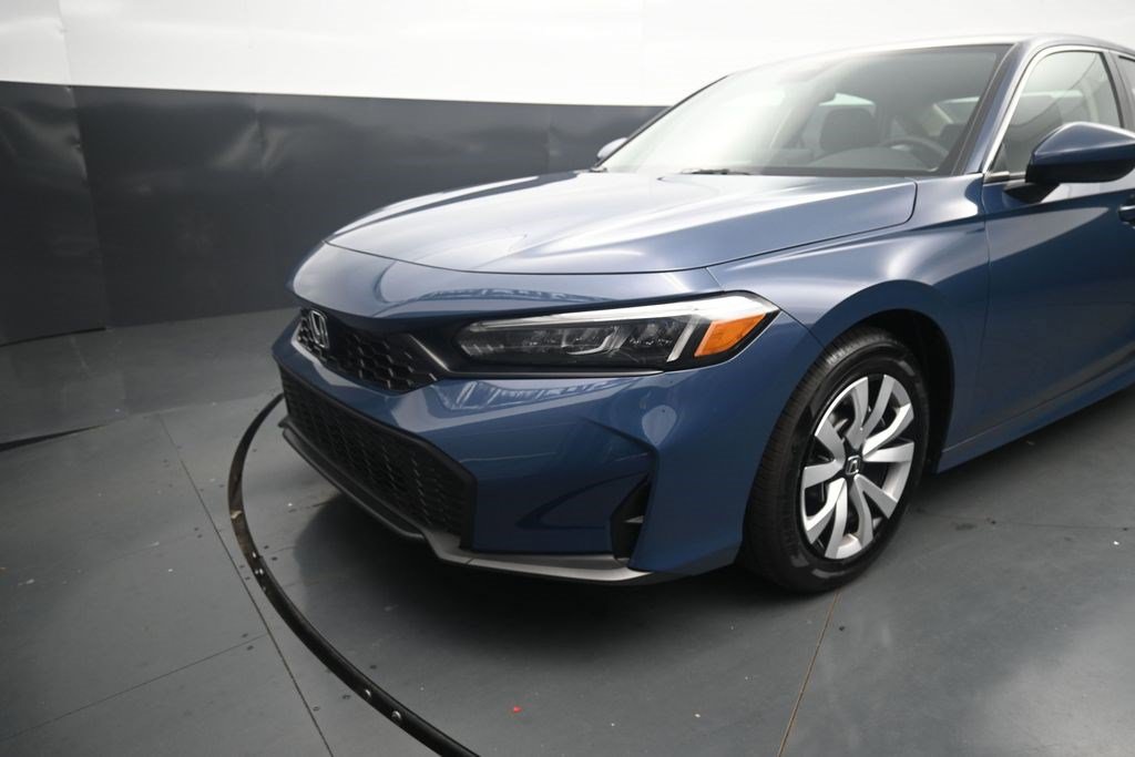 Used 2026 Honda Civic LX image 9