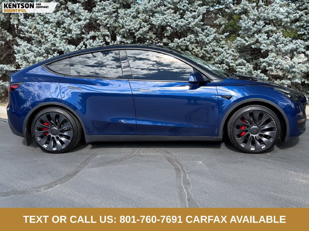 Used 2024 Tesla Model Y Performance AWD/4WD image 10