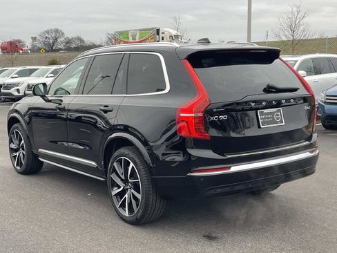 Used 2024 Volvo XC90 B6 Plus image 5