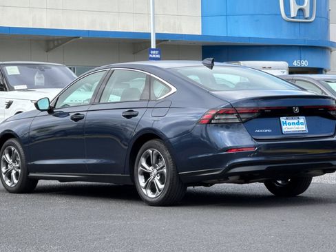 Used 2023 Honda Accord EX image 3