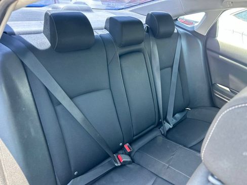 Used 2019 Honda Civic EX image 45