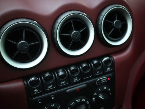 Used 2005 Ferrari 575M Maranello Superamerica image 30