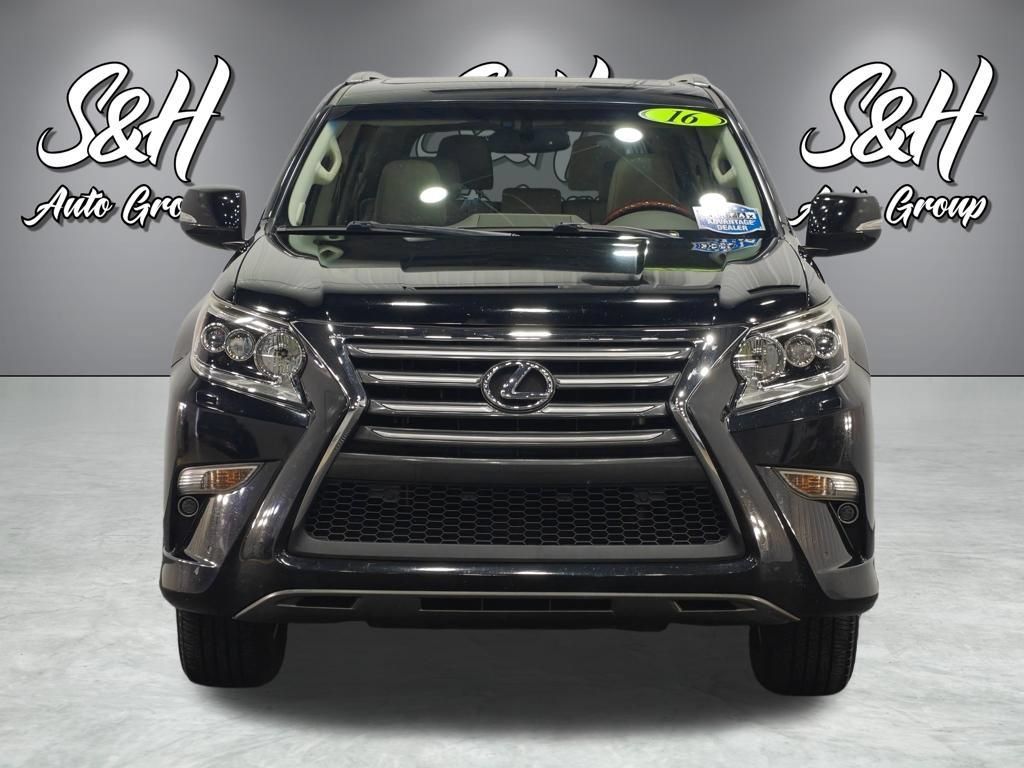 Used 2016 Lexus GX 460 Luxury w/ Preferred Accessory Package AWD/4WD image 16