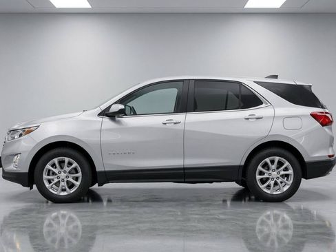 Used 2021 Chevrolet Equinox LT AWD/4WD image 2