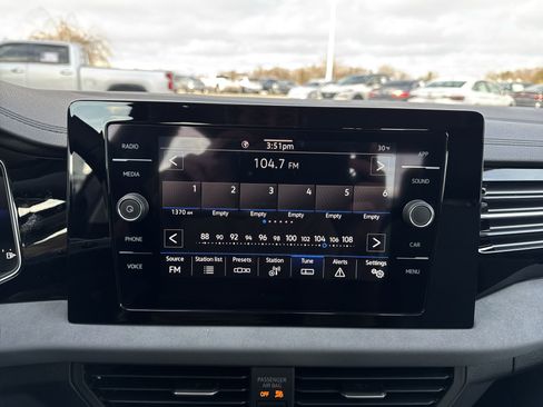 New 2026 Volkswagen Jetta SE image 13