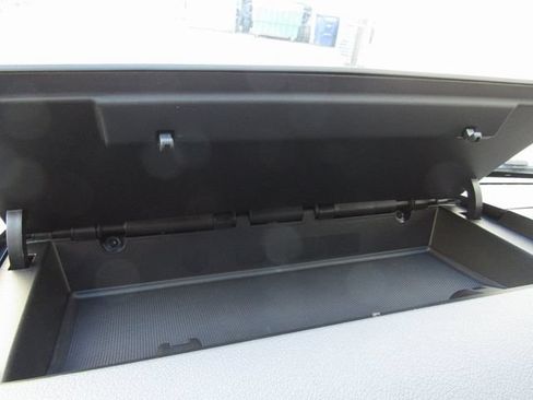 Used 2025 Mercedes-Benz Sprinter 2500 image 30