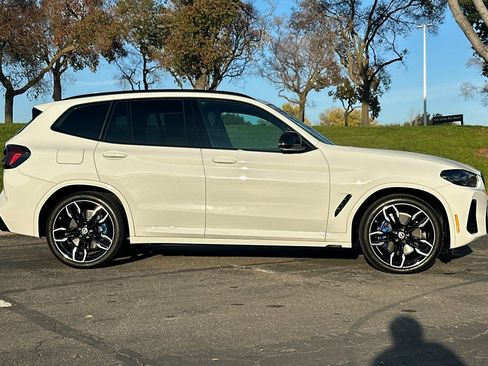 Certified 2023 BMW X3 M40i w/ Premium Package image 3