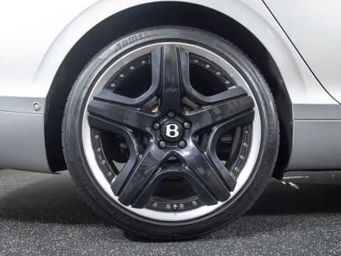 Used 2014 Bentley Flying Spur W12 AWD/4WD image 23