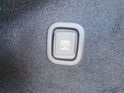 Certified 2025 Honda Passport EX-L image 12