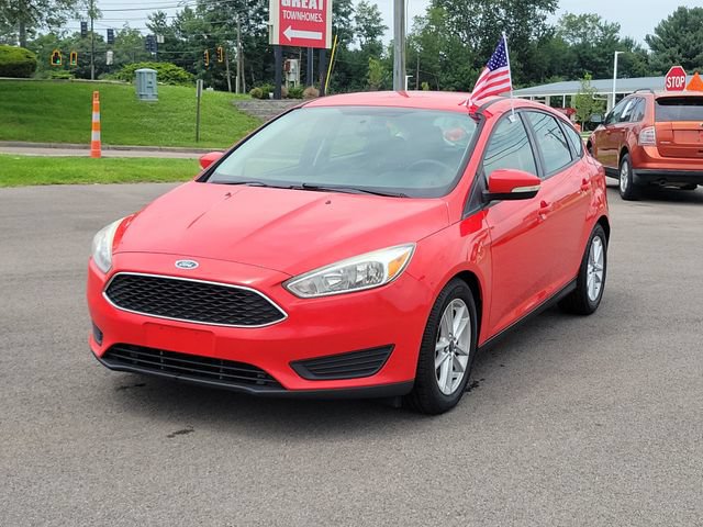 Used 2015 Ford Focus SE w/ Reverse Sensing Package FWD image 1
