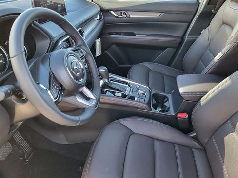 New 2025 MAZDA CX-5 Signature image 7