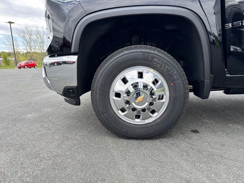 New 2026 Chevrolet Silverado 3500 LTZ w/ LTZ Plus Package AWD/4WD image 36