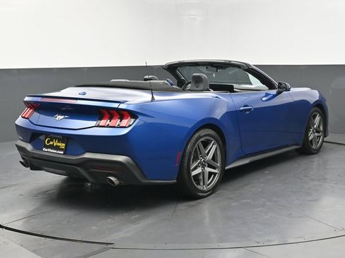 Used 2024 Ford Mustang Premium image 5