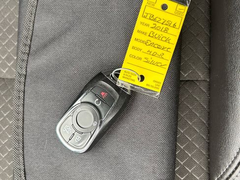 Used 2018 Buick Encore Preferred image 18