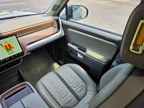 Used 2023 Rivian R1S Launch Edition AWD/4WD image 42