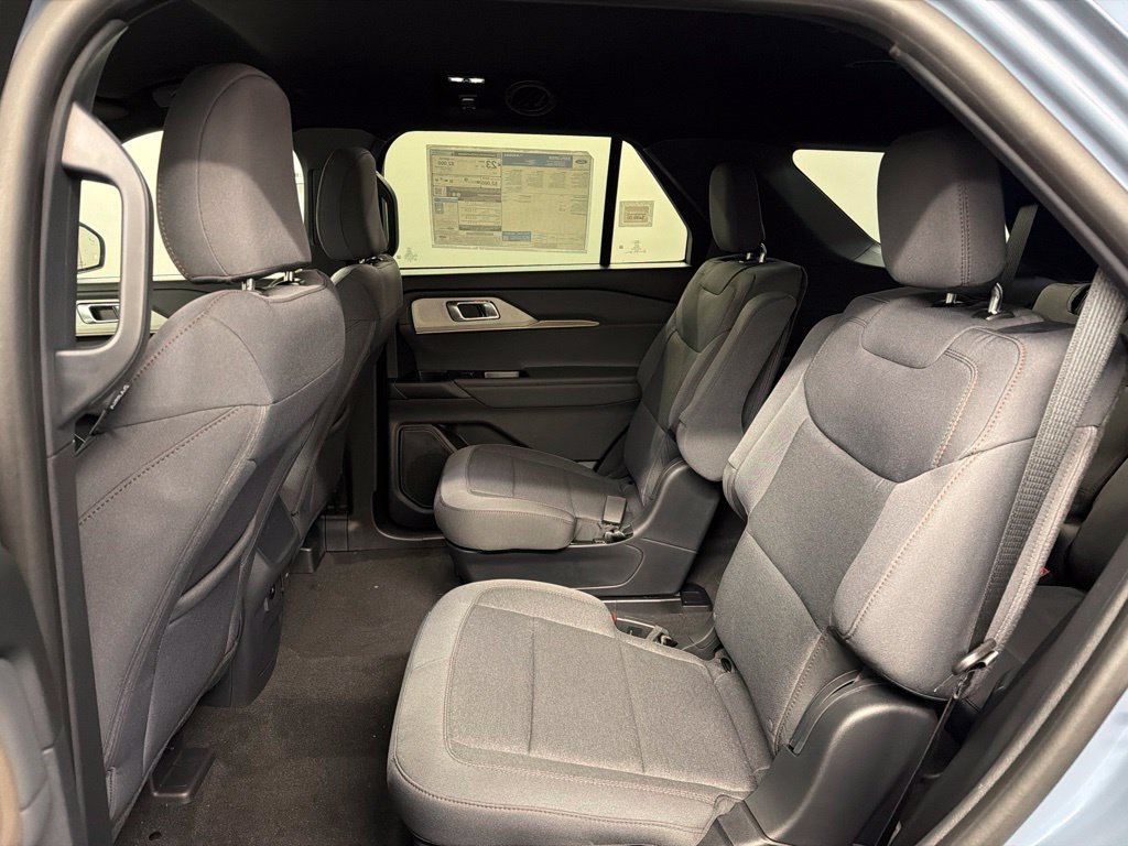New 2027 Ford Explorer Active AWD/4WD image 30