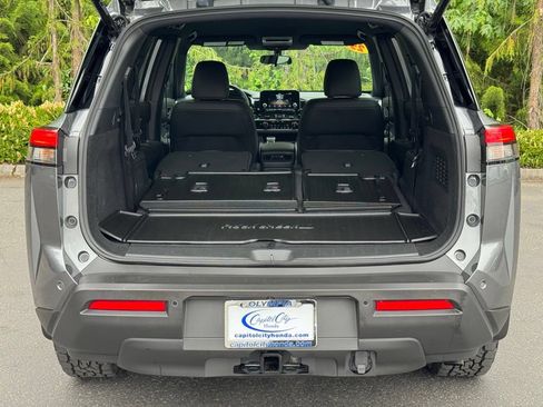 Used 2025 Nissan Pathfinder Rock Creek AWD/4WD image 27