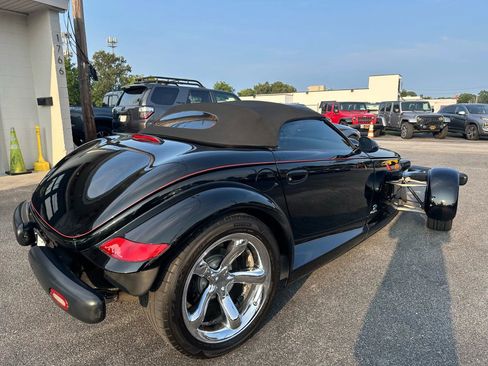 Used 2000 Plymouth Prowler image 5