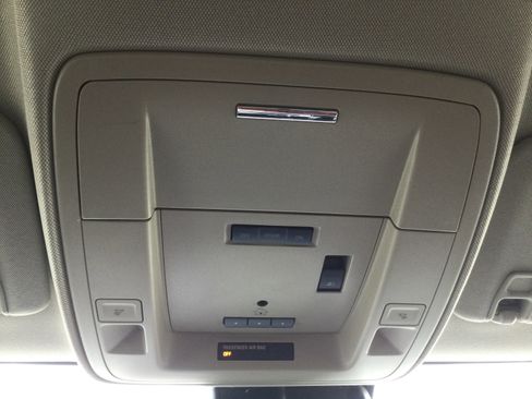 Used 2018 GMC Sierra 1500 SLT image 11