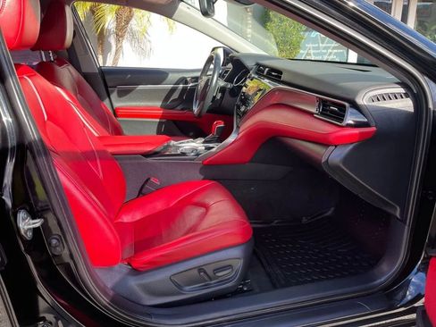 Used 2019 Toyota Camry XSE image 20