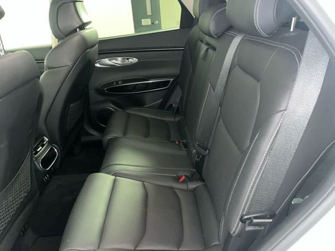 Used 2025 Genesis GV70 2.5T image 27