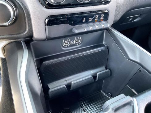 Used 2023 RAM 1500 Big Horn AWD/4WD image 36