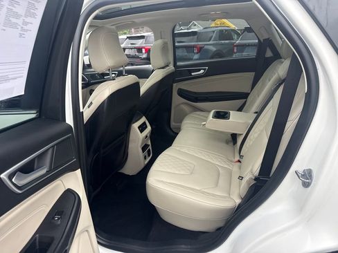 Used 2024 Ford Edge Titanium w/ Equipment Group 301A AWD/4WD image 16