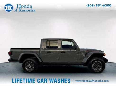 Used 2023 Jeep Gladiator Rubicon w/ Cold Weather Group image 6