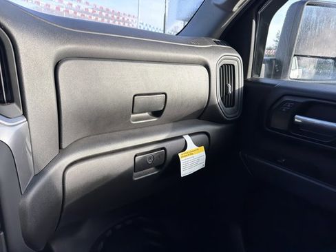 Used 2025 GMC Sierra 2500 Pro w/ Snow Plow Prep/Camper Package image 24