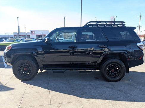 Used 2022 Toyota 4Runner TRD Pro image 9