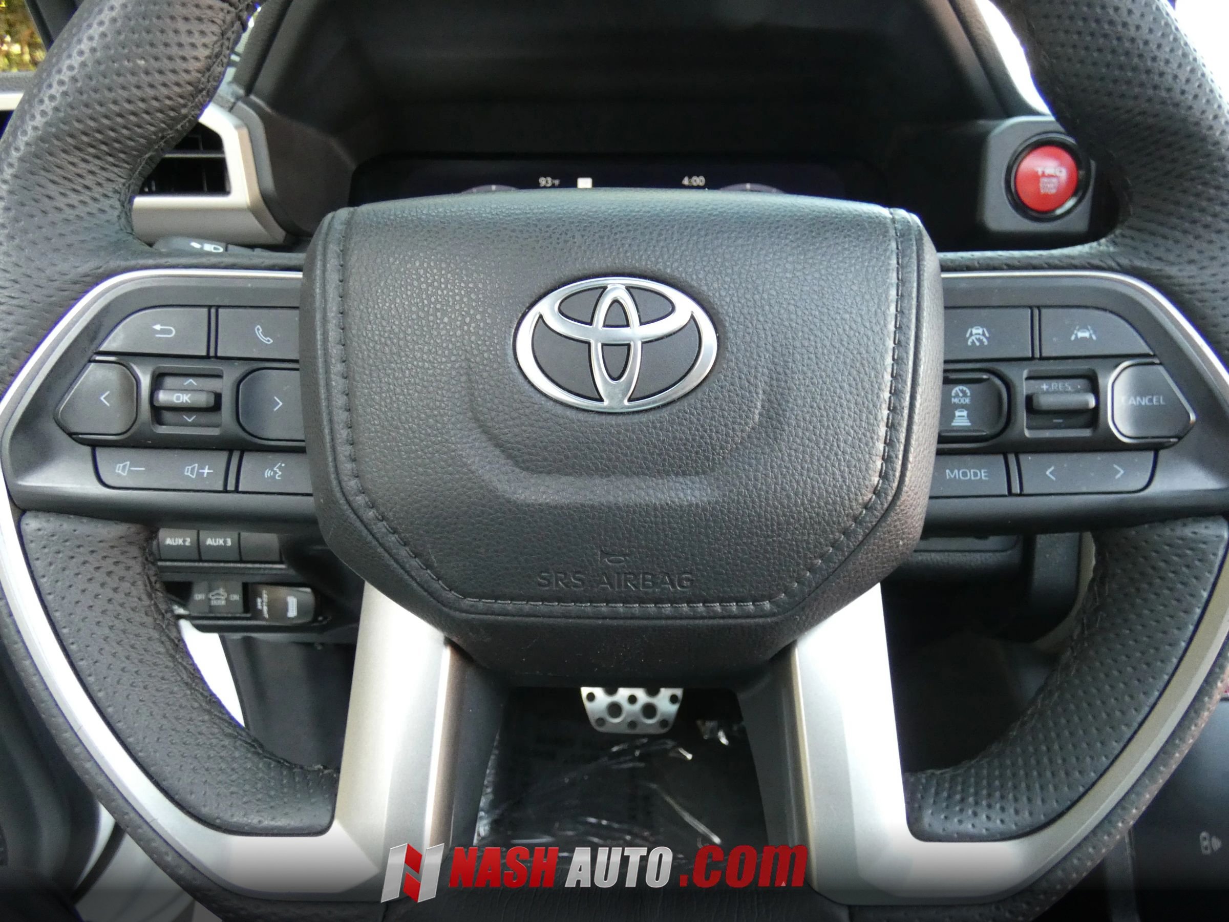 Used 2026 Toyota Tacoma TRD Sport w/ TRD Sport Upgrade Package AWD/4WD image 62