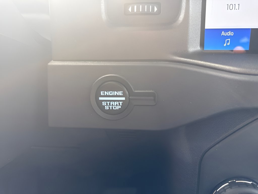 Used 2025 Ford Bronco 2-Door AWD/4WD image 13