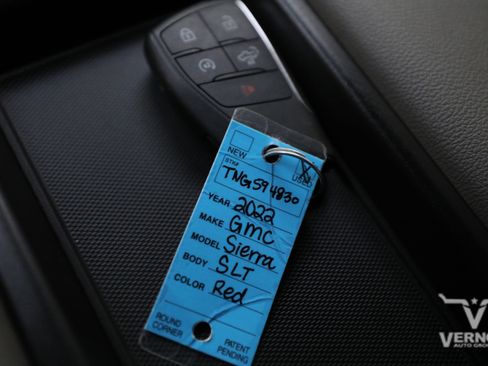 Used 2022 GMC Sierra 1500 SLT w/ X31 Off-Road Package image 37