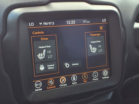 Used 2021 Jeep Renegade Trailhawk w/ Sun & Sound Group image 6