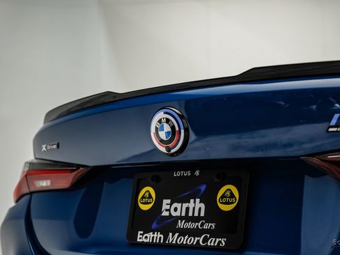 Used 2023 BMW M4 xDrive Competition AWD/4WD image 17