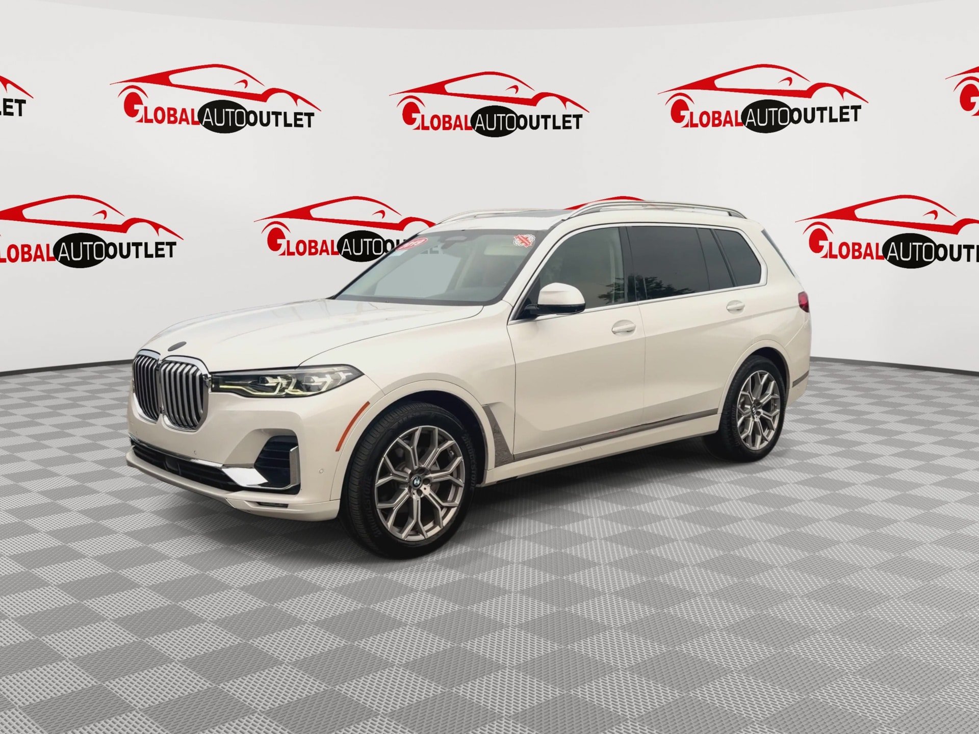 Used 2019 BMW X7 xDrive40i w/ Premium Package AWD/4WD image 4