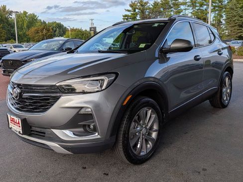 Used 2023 Buick Encore GX Essence w/ Experience Buick Package AWD/4WD image 4