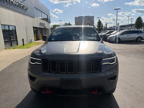 Used 2021 Jeep Grand Cherokee Trailhawk w/ Trailhawk Luxury Group AWD/4WD image 4
