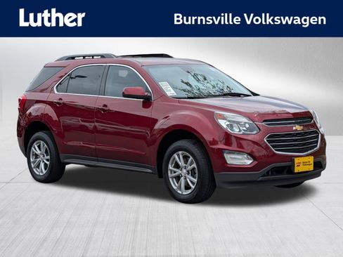 Used 2017 Chevrolet Equinox LT w/ Convenience Package AWD/4WD image 1