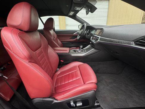 Used 2022 BMW M440i Convertible w/ Premium Package image 32