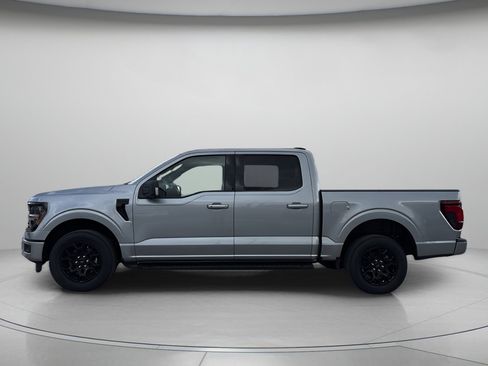 Used 2025 Ford F150 XLT w/ Equipment Group 302A MID RWD image 11