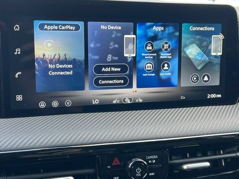 New 2026 Nissan Kicks SR w/ Cold Weather Package AWD/4WD image 18