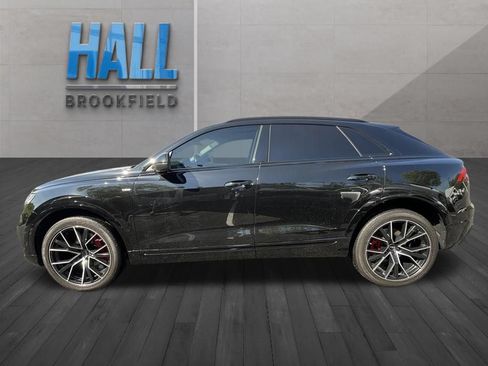 Used 2023 Audi Q8 Premium Plus w/ Premium Plus Package AWD/4WD image 2