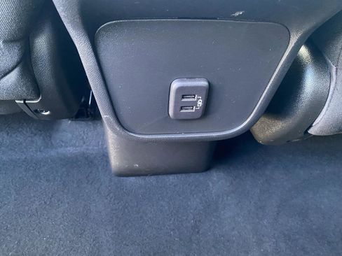 Used 2022 Chevrolet Equinox LT image 19