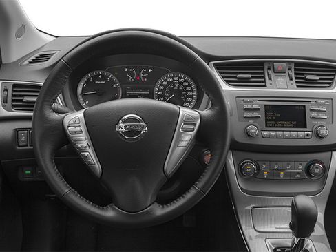 Used 2013 Nissan Sentra SR w/ Driver Pkg image 10