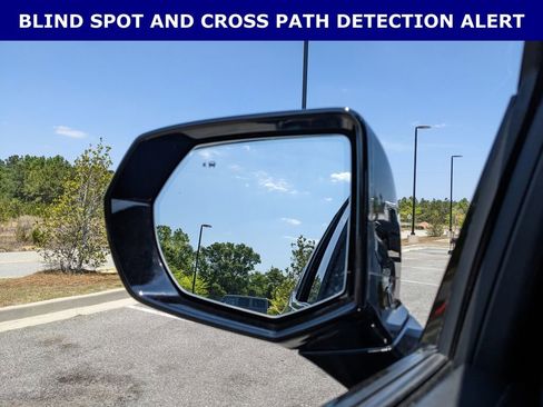 Used 2024 Chevrolet Tahoe Z71 w/ Luxury Package image 8